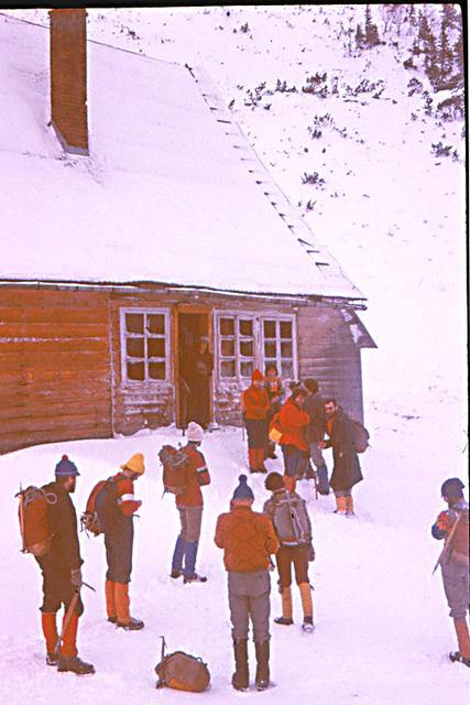 77 / Zimowy kurs instruktorski Hala Betlejemka 1976 
