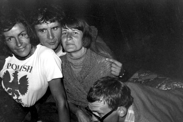 07 / Wanda,  Trener i chyba Krysia Konopka i Wojtek Święcicki (podpowiedź Urbano) - Chamonix 1979.  fot B. Marcela