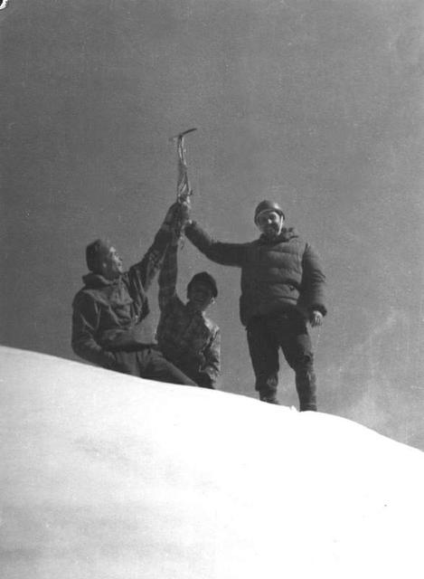 Na Kazalnicy po przejściu Filara - A.Heinrich, K.Zdzitowiecki i J.Kurczab. Fot.E.Chrobak