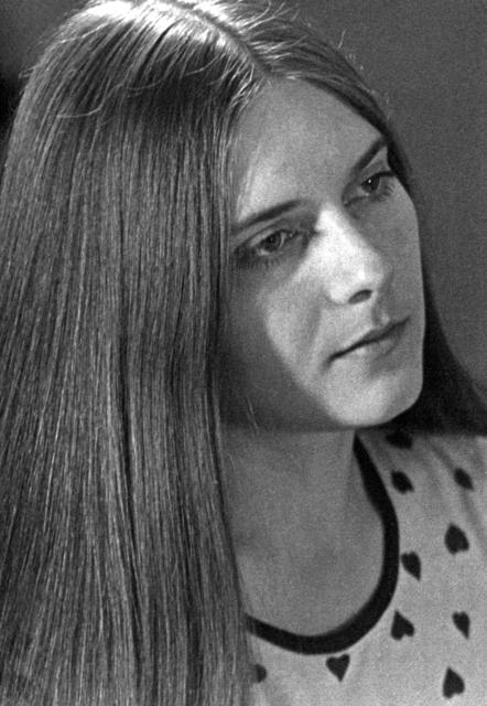 miller nika włosy portret lata 70
