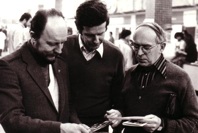 F_03:	Andrzej Popowicz, Geniek Chrobak, Tadeusz Wojtera &#8211; festiwal filmow gorskich Katowice. 87 r.