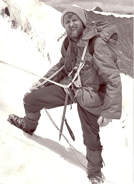 F_30:	Wojtek Dzik