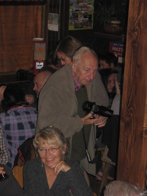 156 fotografowie pracują