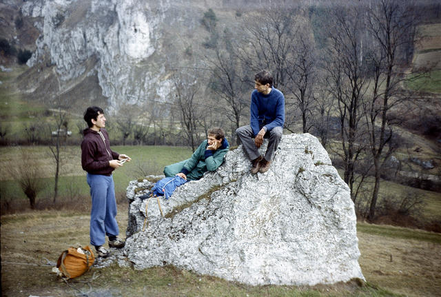 0049_ dol Kobylańska pod Kulą wspinacz z Krakowa zapomnialem nazwiska,Mariusz Maj, Marek Burda rok 83_84