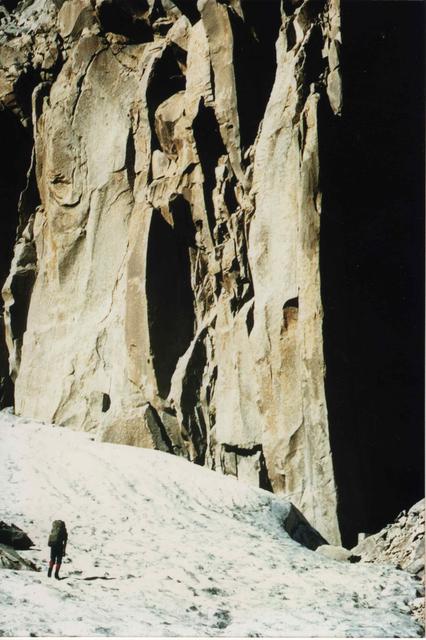 img032.jpg