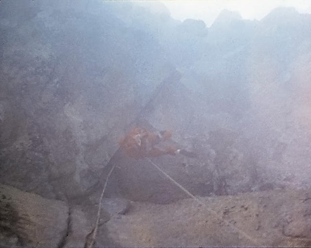 76 / Mnich "R" 1977 Klon w okapie we mgle fot. Maniolo