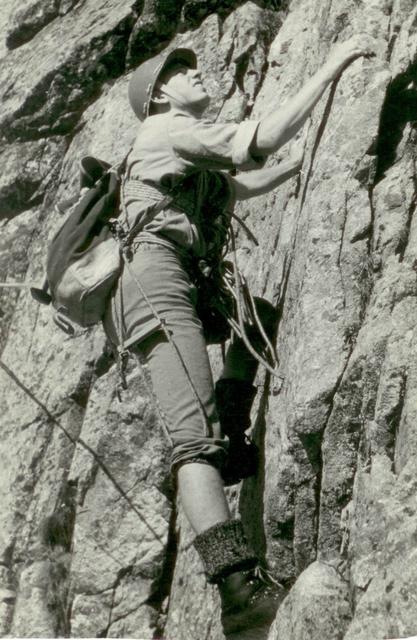 24 / Janusz Skorek	Tatry, na drodze Estok Janig, Pd. Wolowej Turni	08.1970