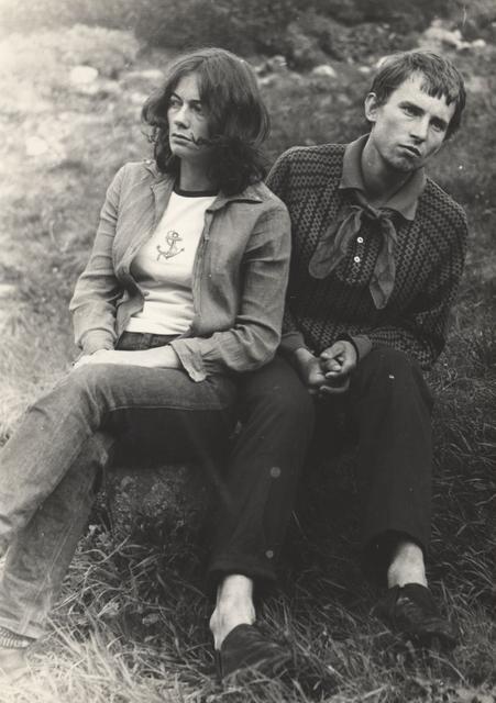 4 Ewa i Wojtek Kurtyka) (dlaczego nie wiszę tylko siedzę tu! z żoną? (1972) 
