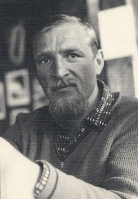 52 Tadeusz Piotrowski 